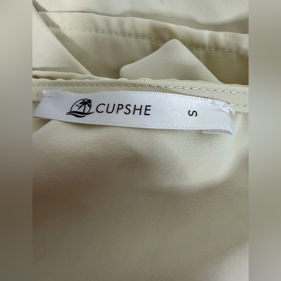 Cupshe Short Sleeve Tie Front V Neck Cutout Waist Slit Hem Maxi Dress size S - Picture 2 of 8